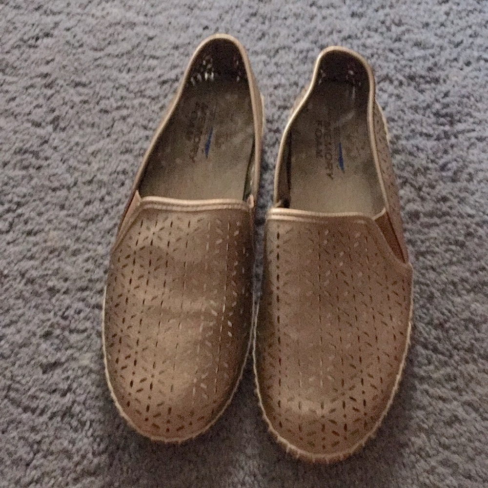 Life stride Flex sz 6 metallic espadrilles
